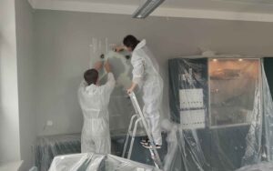 Kunstprojekt im Dominikus Zimmermann Gymnasium mit ErwaOne. Arbeitsphase mit den Schülern.